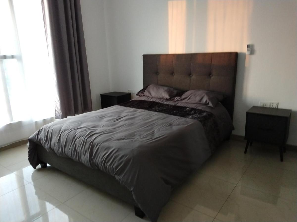 Premier Executive Apartment - The Ivy, East Legon 阿克拉 外观 照片