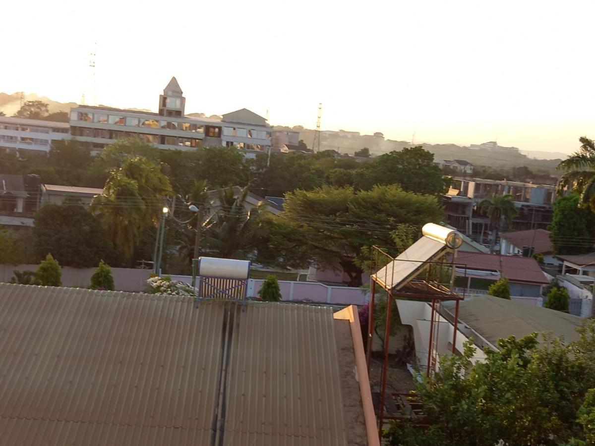 Premier Executive Apartment - The Ivy, East Legon 阿克拉 外观 照片